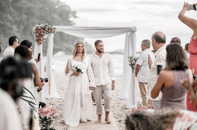 Casamento na Praia – o que vestir? Que penteados usar?